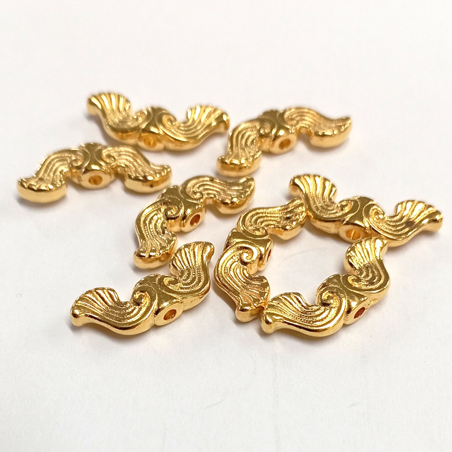 Angel Wings - Gold Scroll (8 x Pieces)