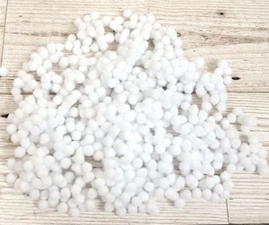 Snowfall Pom-Poms